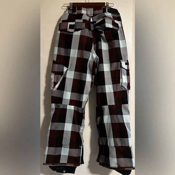 UNiQUE - BURTON Snow Pants - Picture 5 of 11